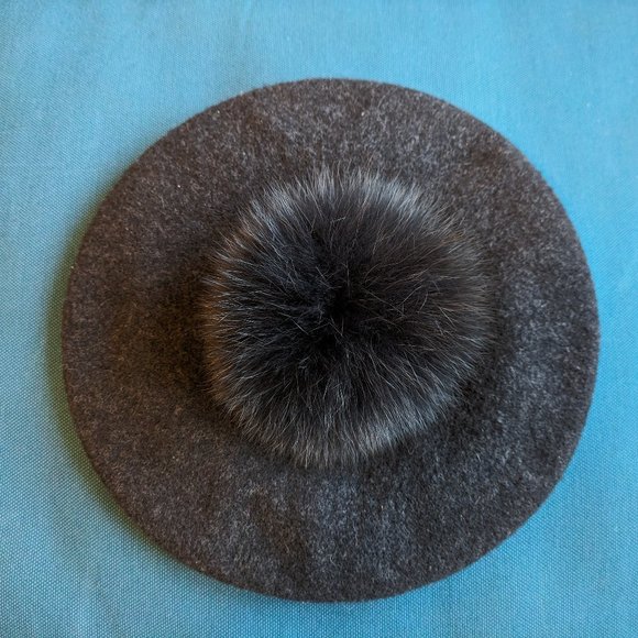 Lola Beret with Mink Poof - Picture 1 of 4
